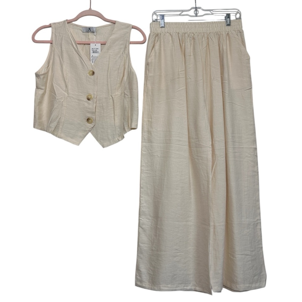 Women's Cream Wide-Leg Pants & Vest Set - Picture 2 of 14